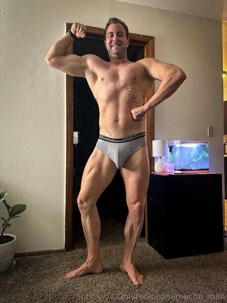 Macho Man xxx actress picture