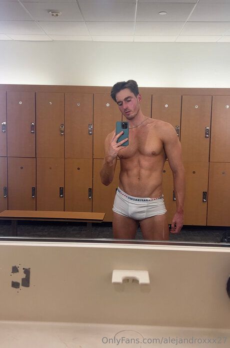 Alejandroxxx27 star pretty pic