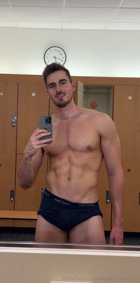 Alejandroxxx27 pretty actress pictures