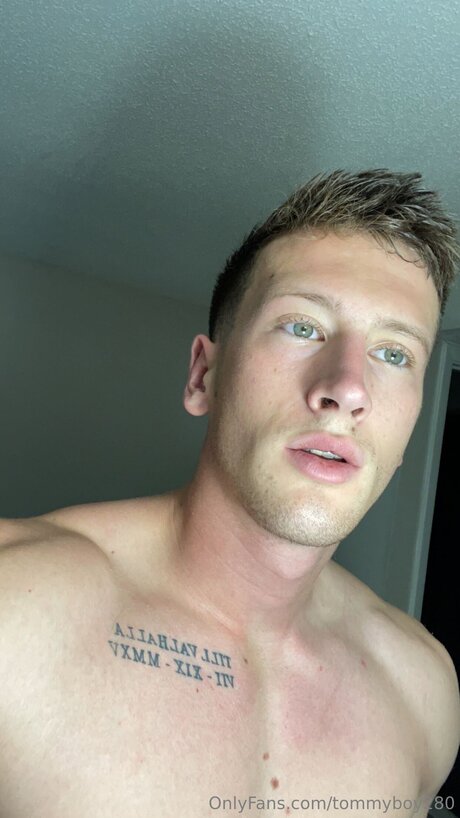 Tommyboy280 erotic model pic