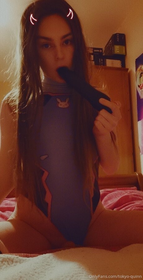 Tokyo Quinn nice actress pics