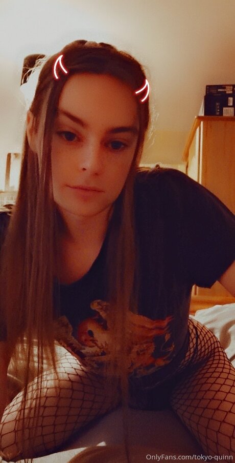 Tokyo Quinn perfect star pics