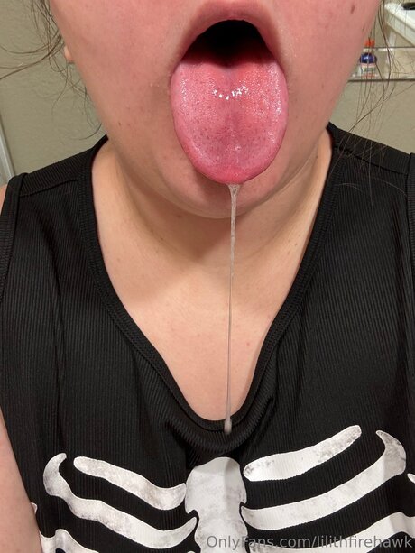 Lilithfirehawk Profile pic