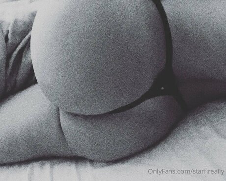 Starfireally sexy model images