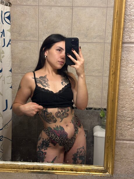 Of Kkkiki model free archive