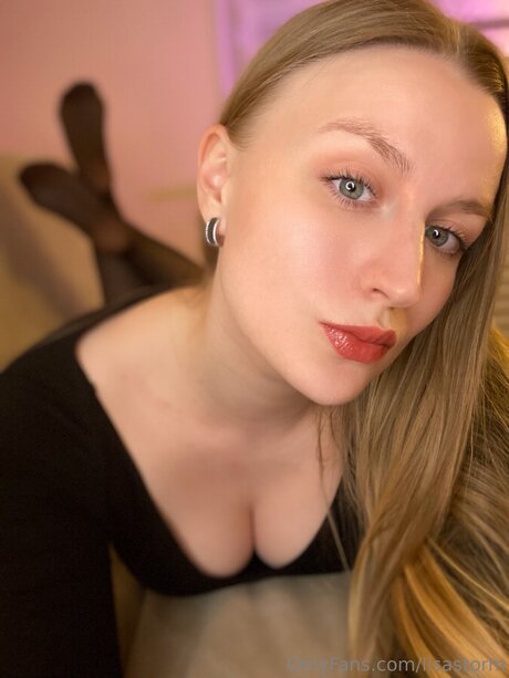 Lisastorm star high quality pics