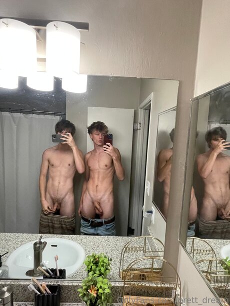 Brett Dream hot model photo