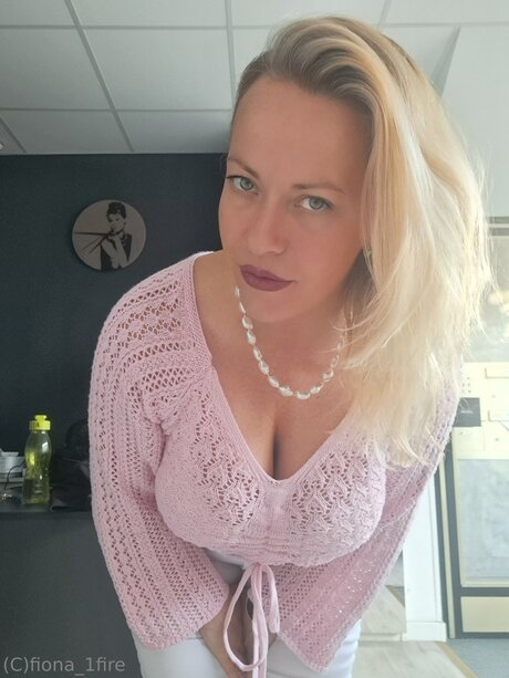 Fiona 1fire star pretty picture