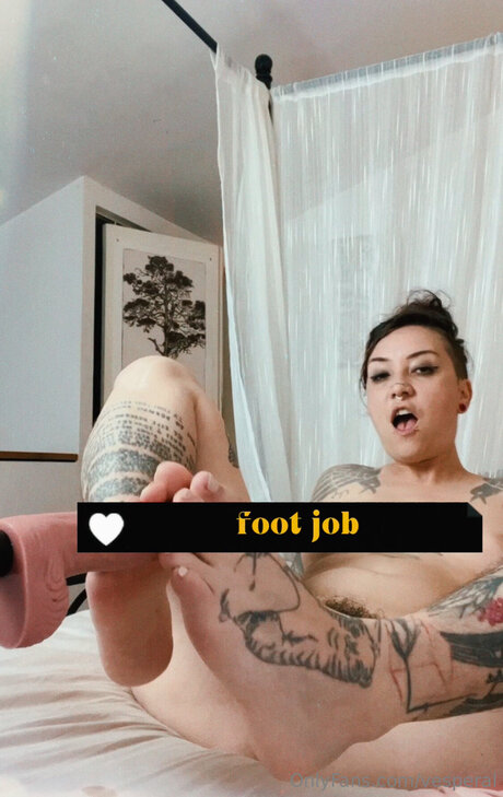 Vesperal adult actress photos