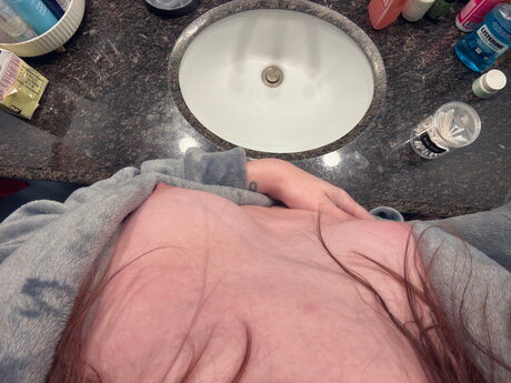 Squiggledingle model pornographic pictures