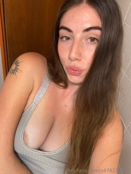 Realcassiexx pornstar nudes gallery