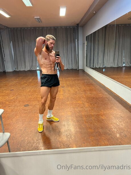 Ilyamadris star perfect pic