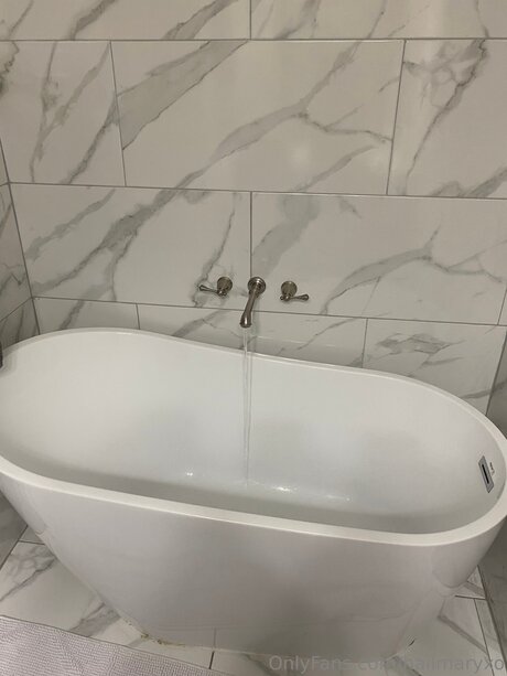 Hailmaryxo star erotic pic