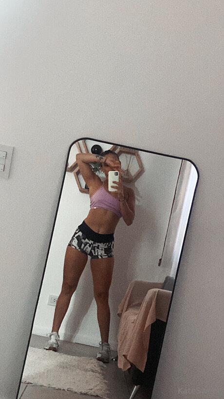 Katesweet22 star erotic archive