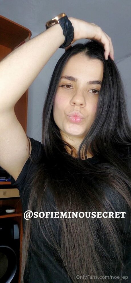 Brunetterubi70 model sex galleries