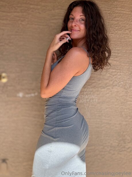 Chasingjoeylee exclusive actress photo