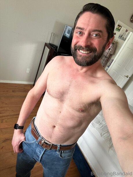 Billabongbandaid model art photo