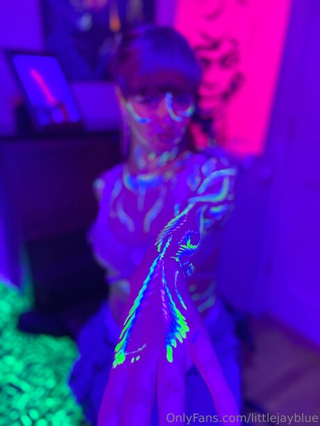 Littlejayblue nude actress picture