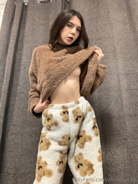 thick teen onlyfans free picture