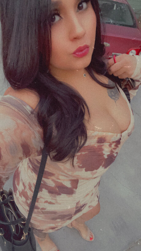 Dulcebesos233 hd model image