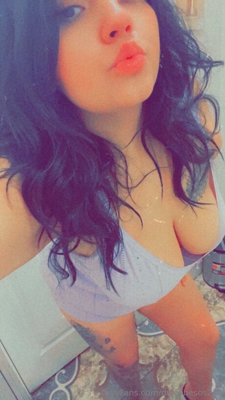 Dulcebesos233 beautiful pornstar pic