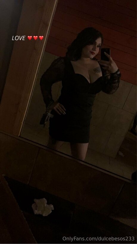 Dulcebesos233 model sexy pictures