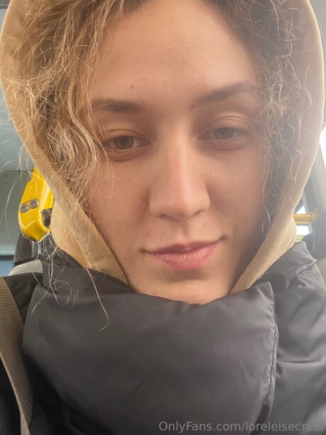 Loreleisecrets art actress pics