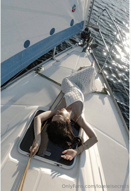 Loreleisecrets star art photos