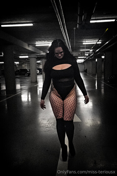 Miss Teriousx pornstar pretty images