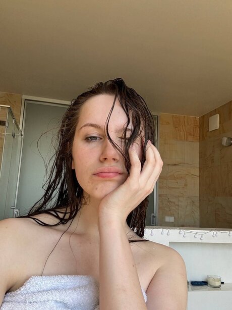 Inlikoris hd pornstar image