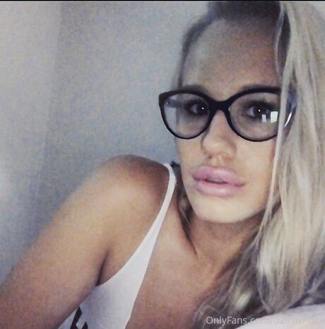 U28167180 free actress img