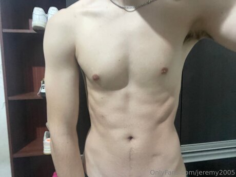 Jeremy2005 nude model archive