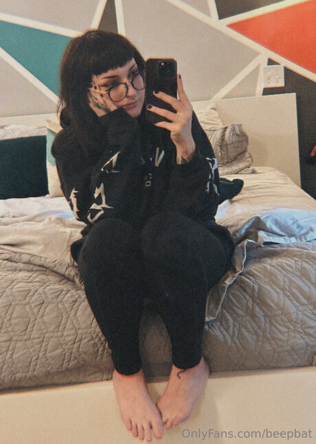 Beepbat sexy star galleries