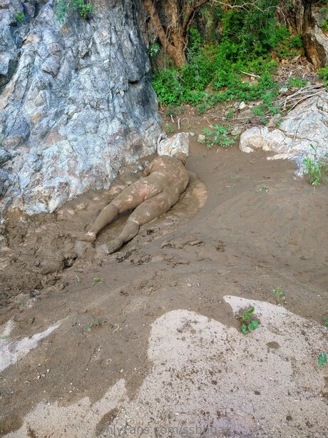 Ssbbgay naked model pic