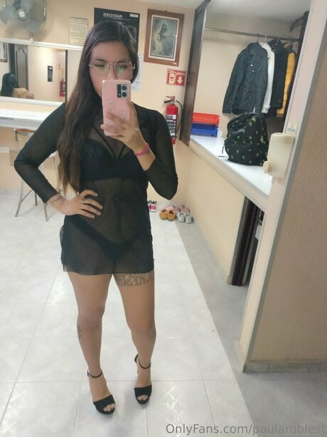 Giss 10 pretty pornstar galleries