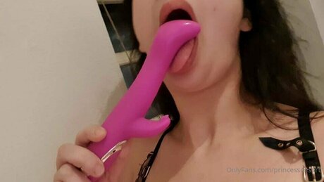 Princessdesert model xxx images