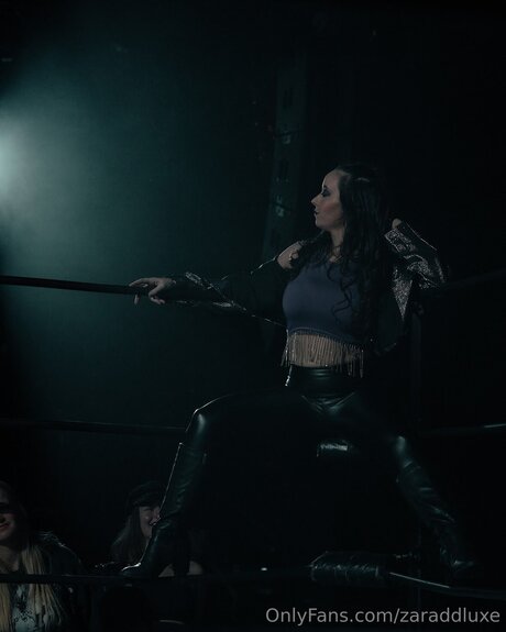 Zaraddluxe star high quality photos