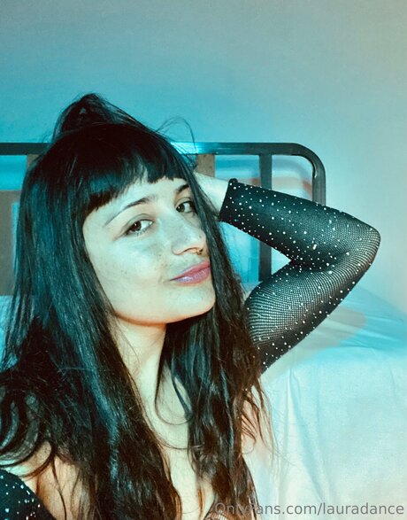 Lauradance model pornographic image