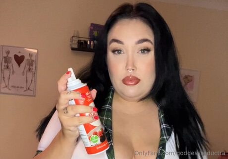 Goddessseductra porn model archive