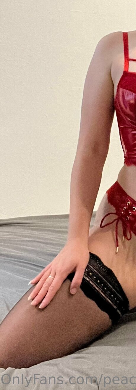 Peachy Bumb beautiful star galleries