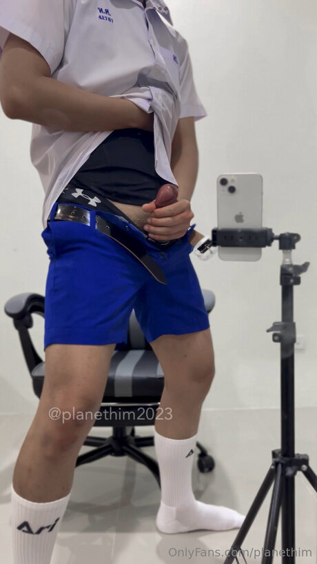 Planethim exclusive model photo