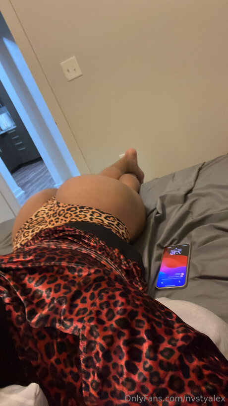 Nvstyalex star nude photos