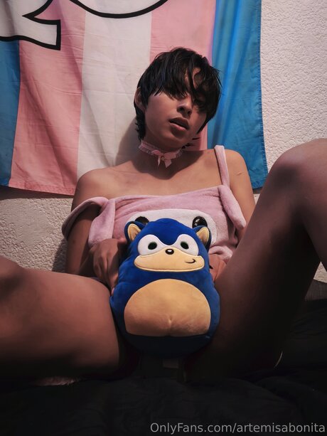 Artemisabonita naked star pictures