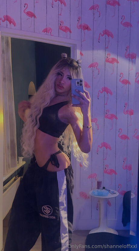 Shanneloffxxl pornstar sexy picture