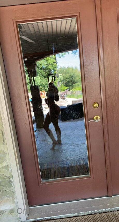 Rachr9 model nudes gallery