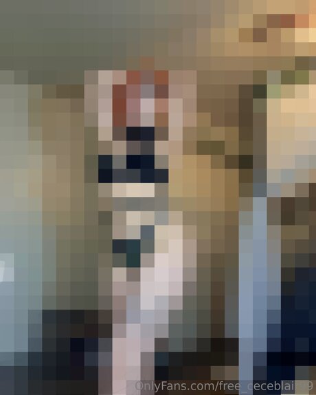 Free Ceceblair99 pornstar sexy photos