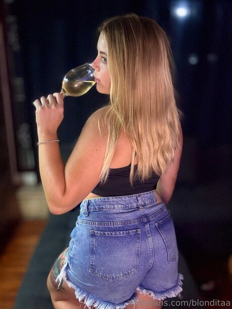 Blonditaa star perfect galleries