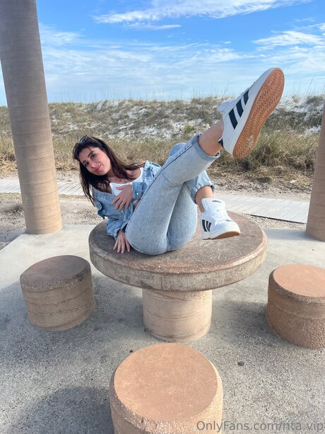 Rita Vip naked pornstar galleries