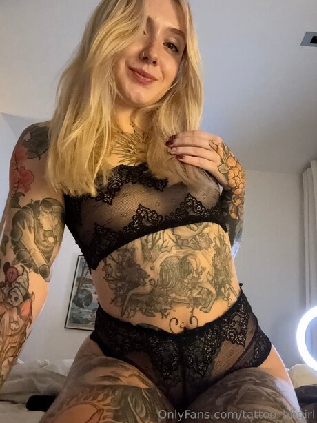 Tattoo Bbgirl sexy pornstar pictures