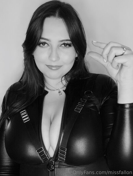 Missfallon xxx star gallery